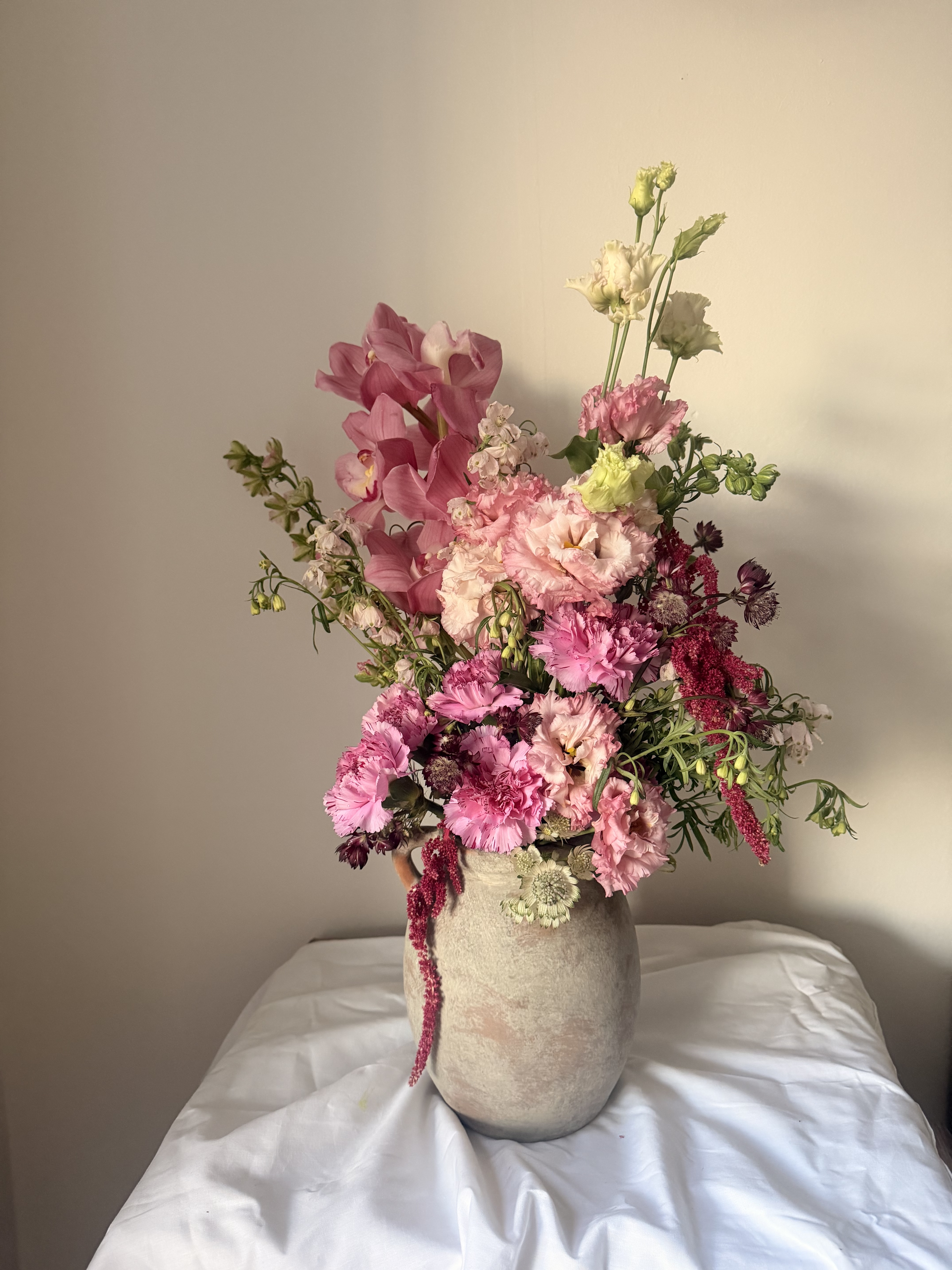 LOVER vase arrangement