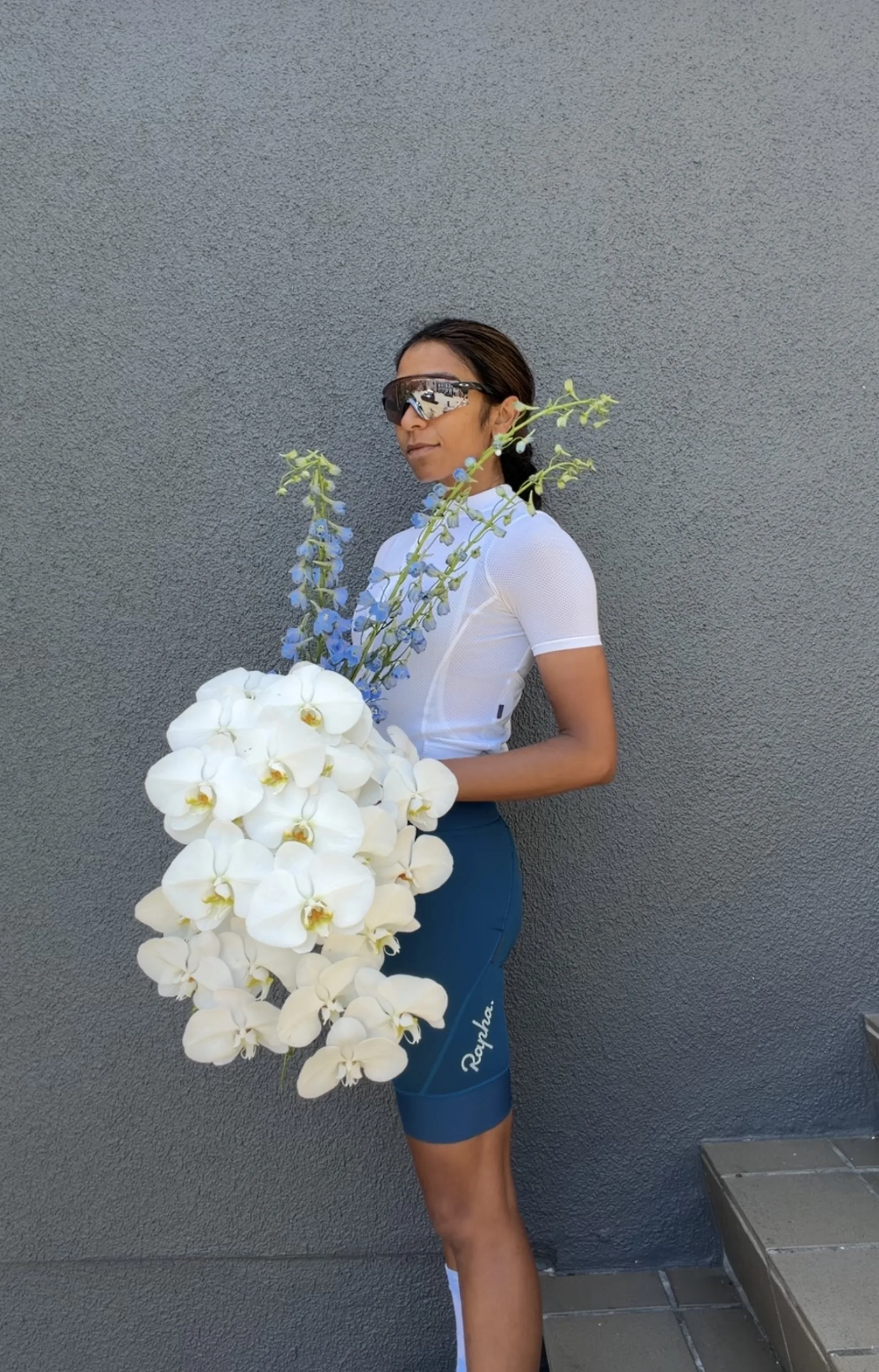 Bike kit matched to floral arrangement