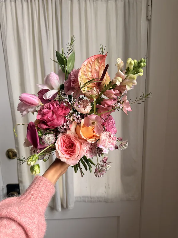 Wave Floral arrangement