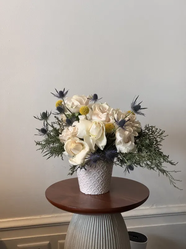Wave Floral arrangement