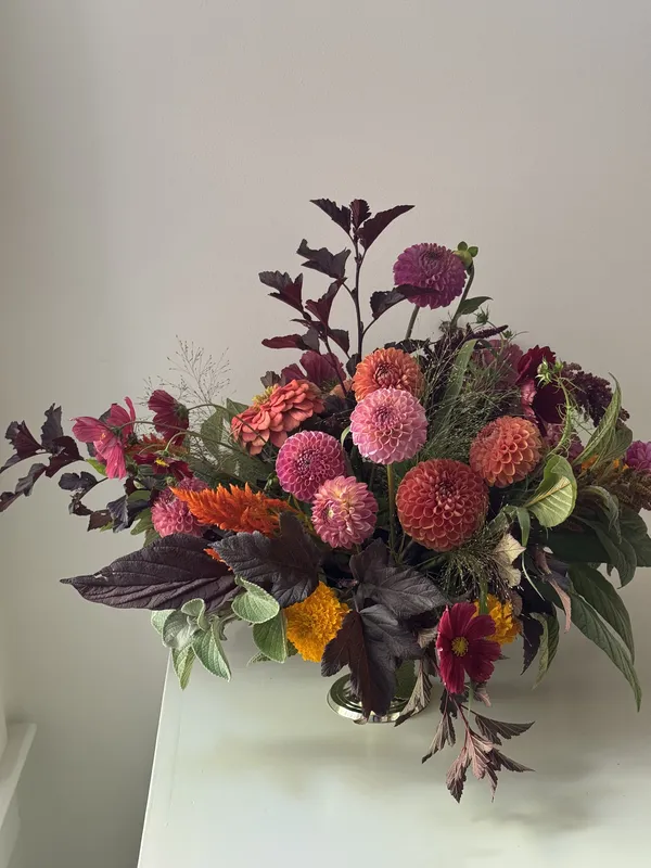 Wave Floral arrangement