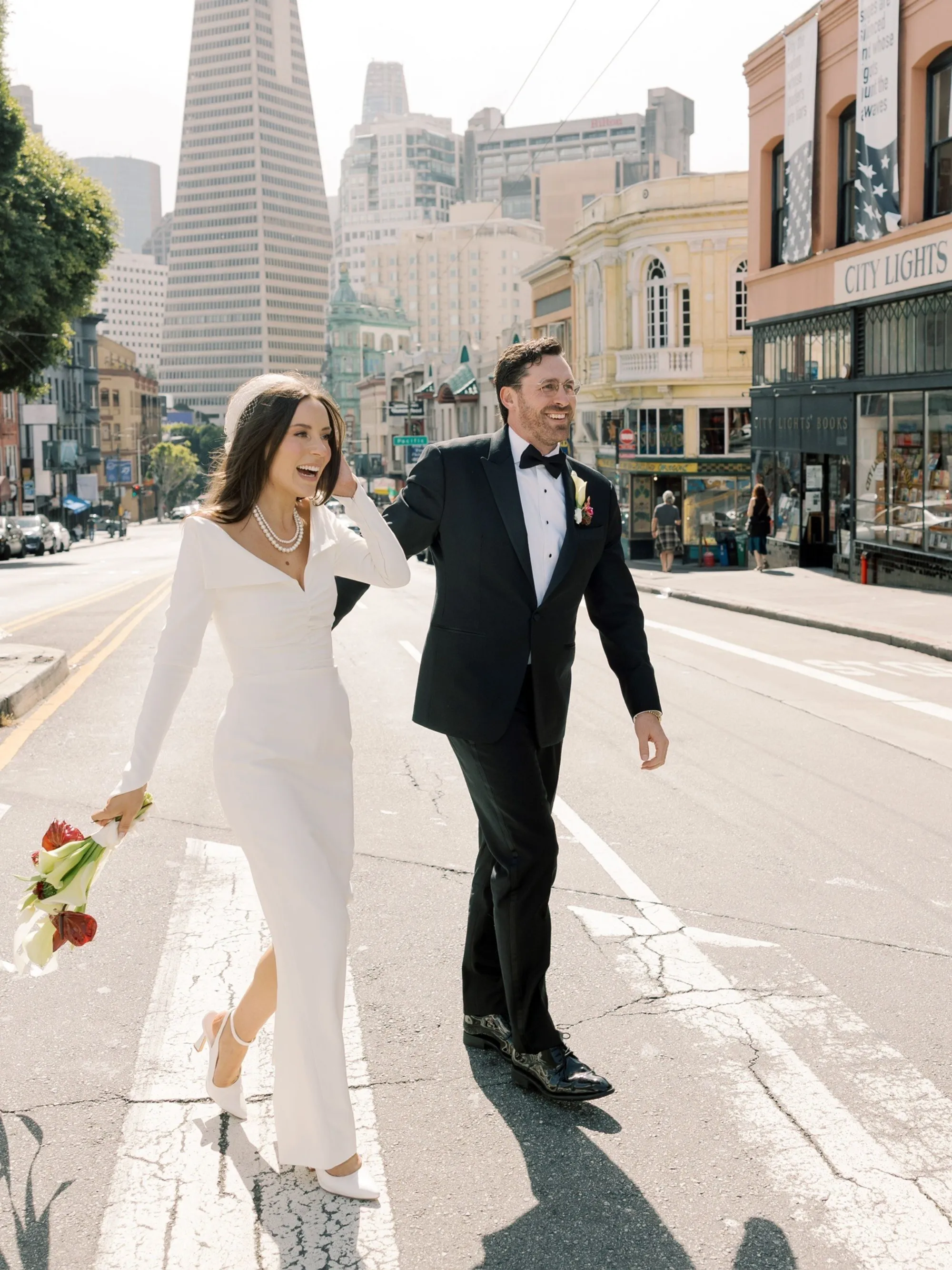 Zoe & Grant elopement florals